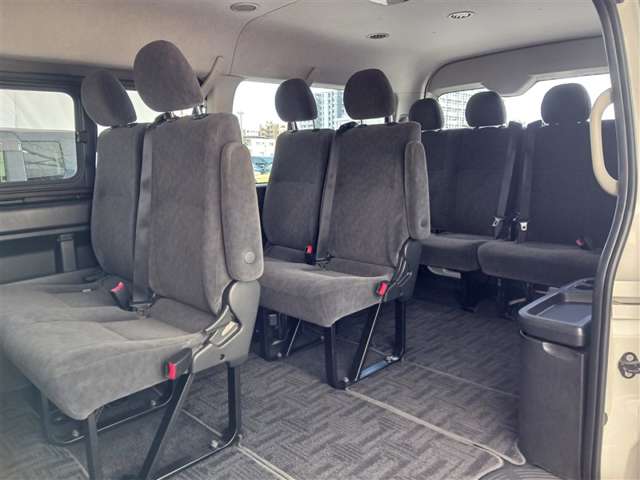 トヨタ ハイエース