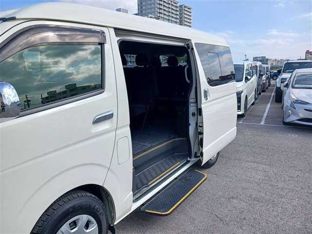 トヨタ ハイエース