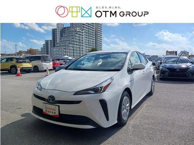 トヨタ プリウス