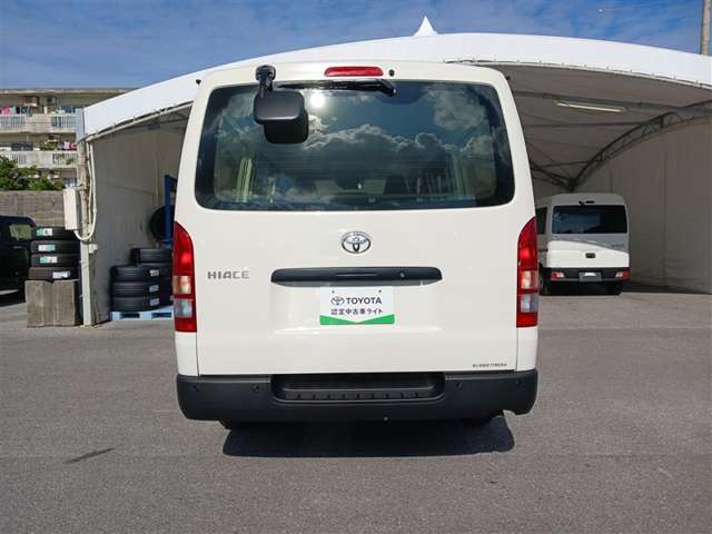 トヨタ ハイエースバン