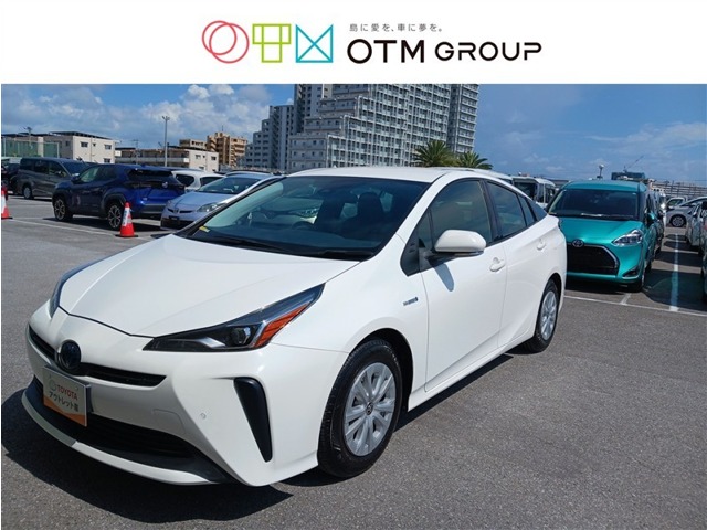 トヨタ プリウス