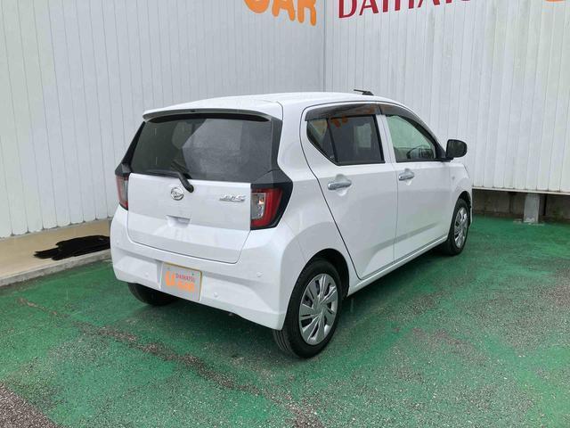 ダイハツ ミライース