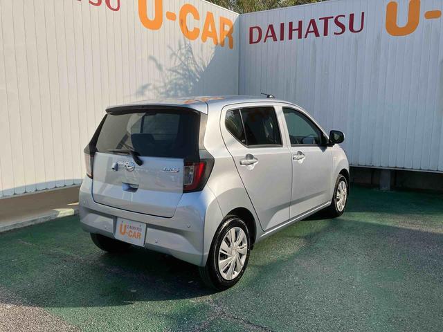 ダイハツ ミライース