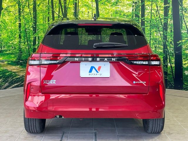 日産 ノートオーラ