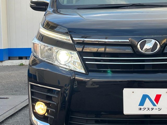 トヨタ ヴォクシー