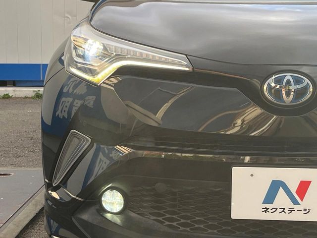 トヨタ C-HR