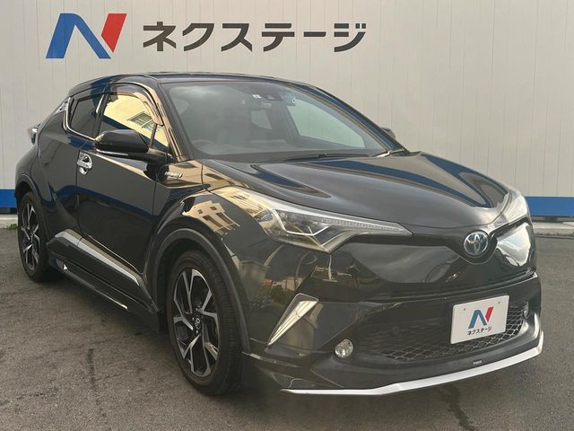 トヨタ C-HR