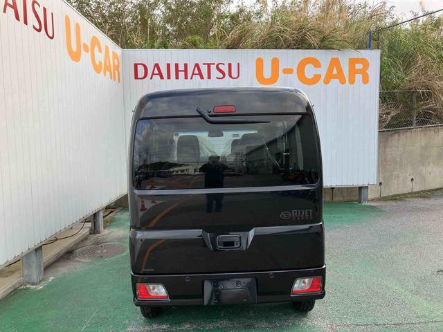 ダイハツ ハイゼットカーゴ