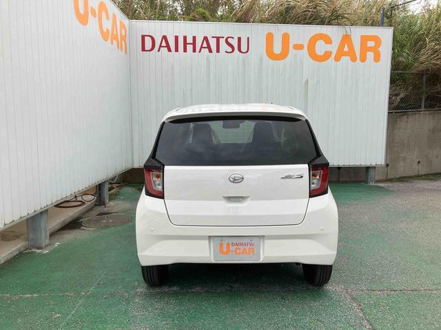 ダイハツ ミライース