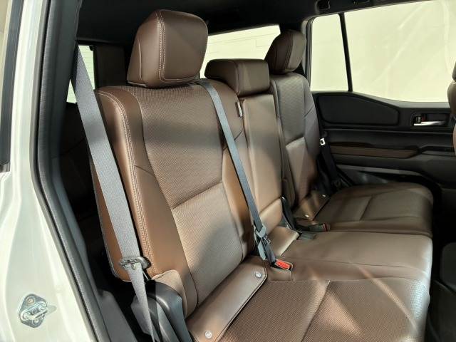 トヨタ ランドクルーザー250