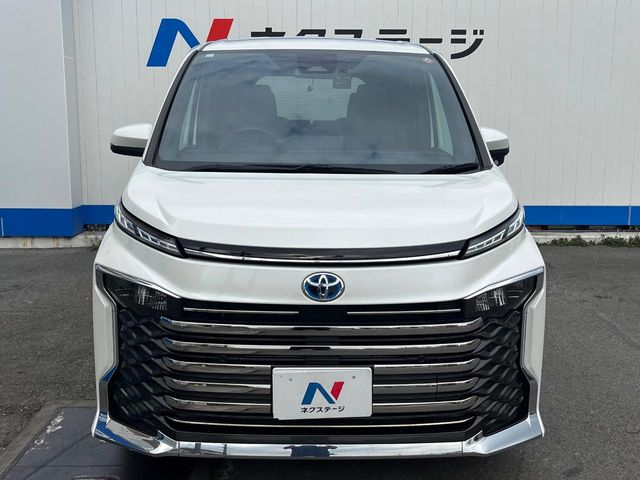 トヨタ ヴォクシー