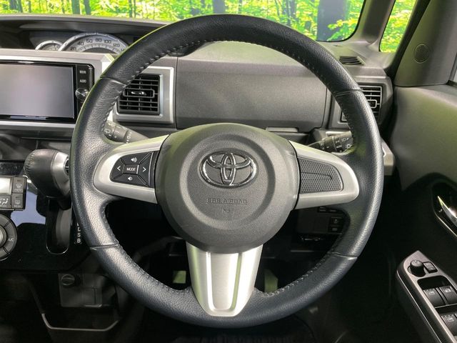 トヨタ ピクシスメガ