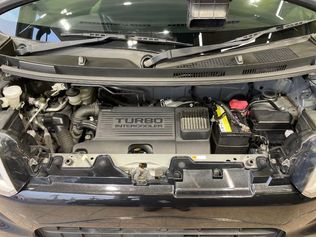 トヨタ ピクシスメガ