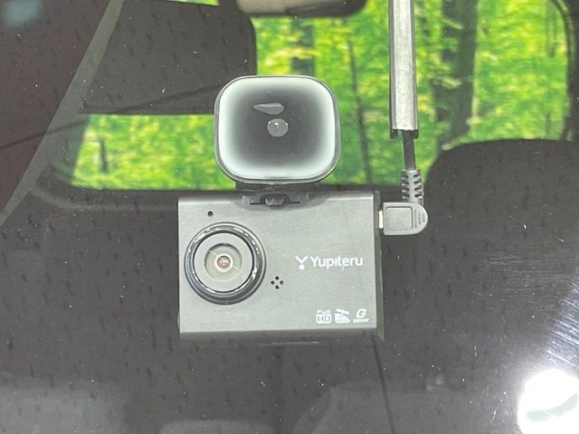 トヨタ ピクシスメガ