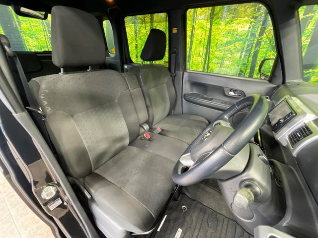 トヨタ ピクシスメガ