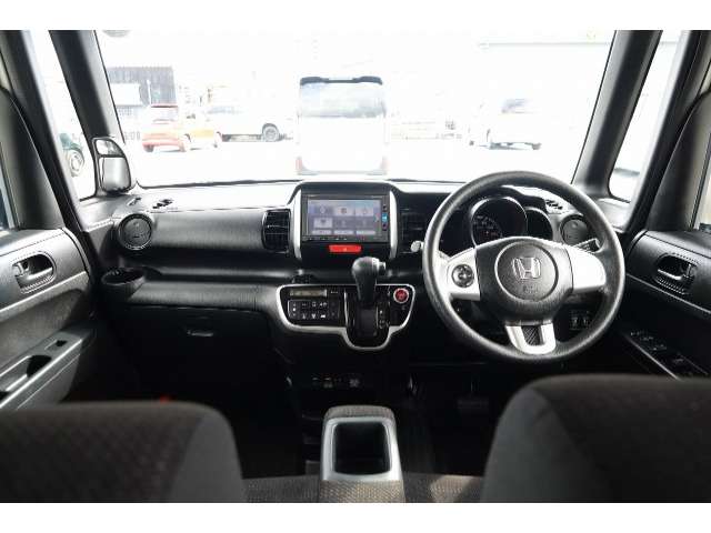 ホンダ N-BOX
