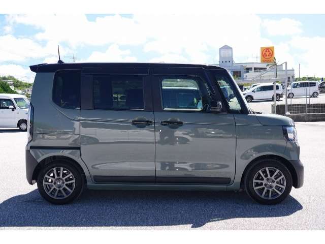 ホンダ N-BOX