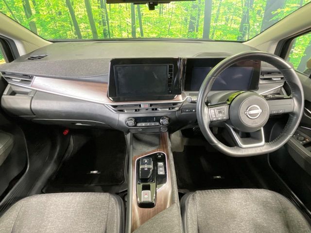 日産 ノートオーラ