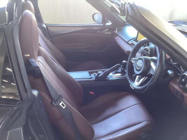 マツダ ロードスターRF