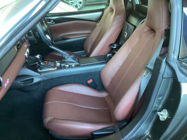 マツダ ロードスターRF