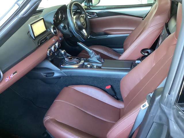 マツダ ロードスターRF