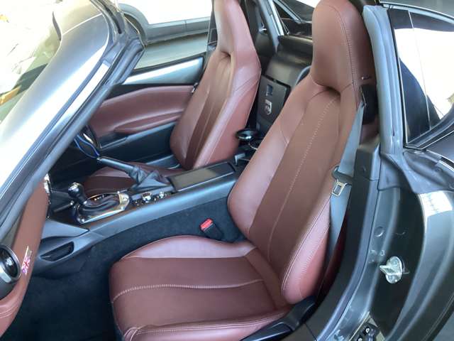 マツダ ロードスターRF