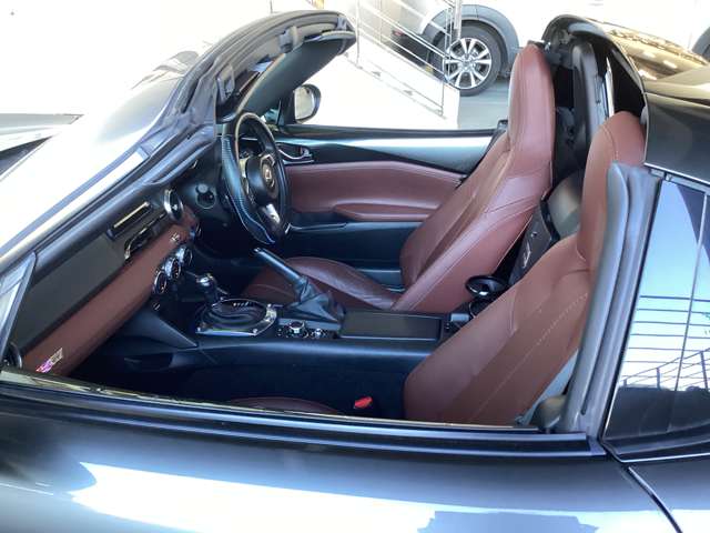 マツダ ロードスターRF