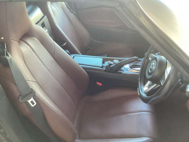 マツダ ロードスターRF