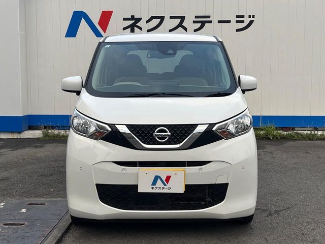 日産 デイズ
