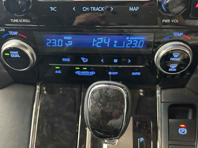 トヨタ アルファード