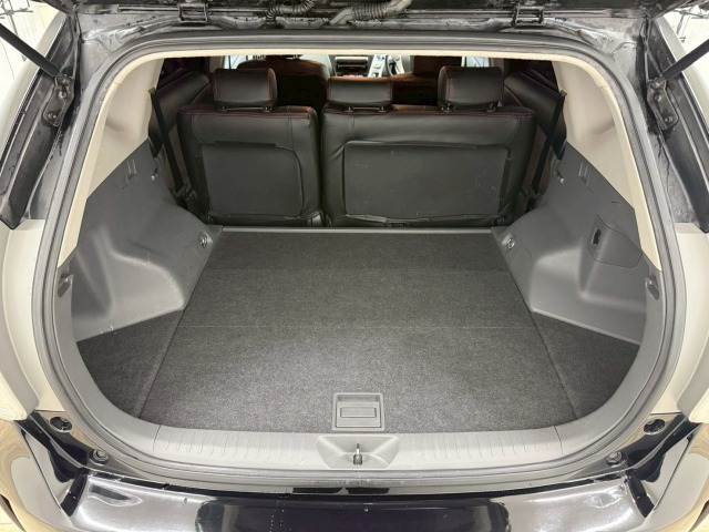 トヨタ プリウスα