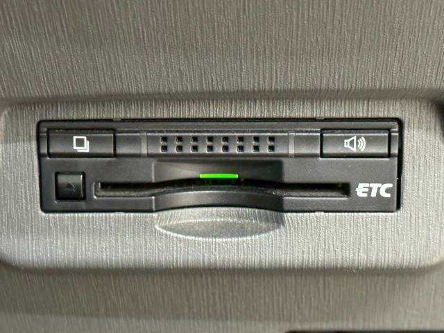 トヨタ プリウスα