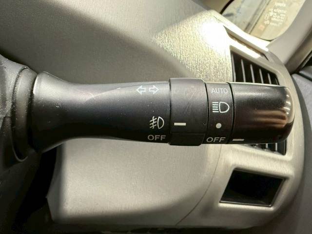 トヨタ プリウスα