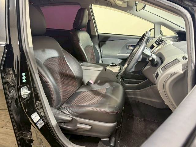 トヨタ プリウスα