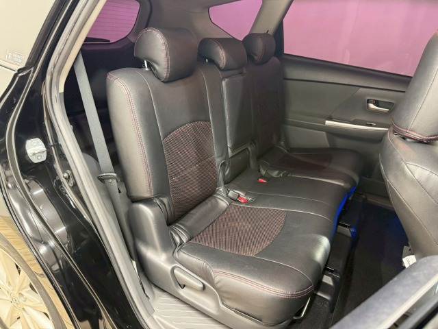 トヨタ プリウスα