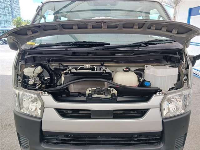 トヨタ ハイエースバン