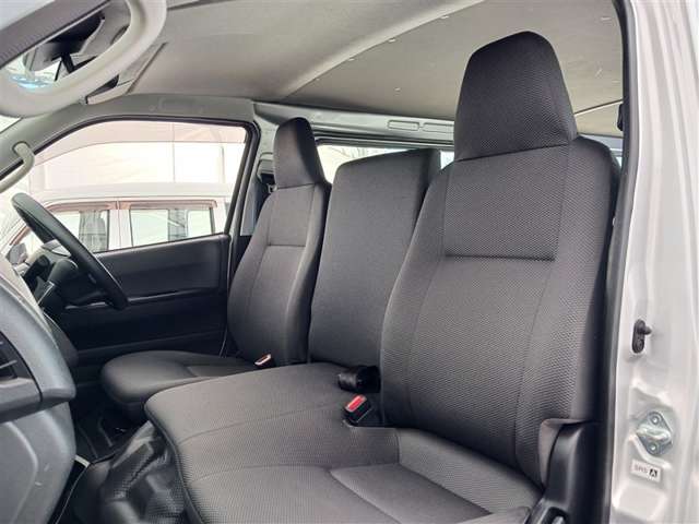 トヨタ ハイエースバン