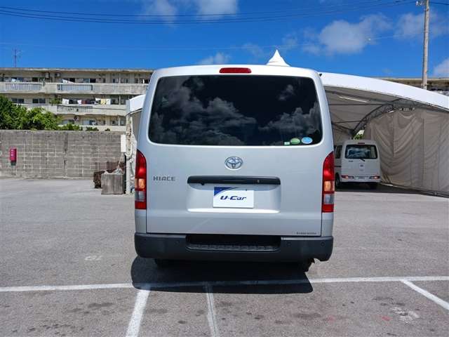 トヨタ ハイエースバン