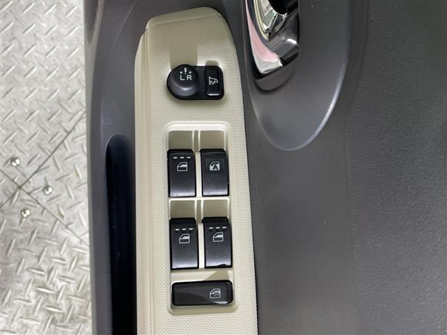 ダイハツ ミラココア