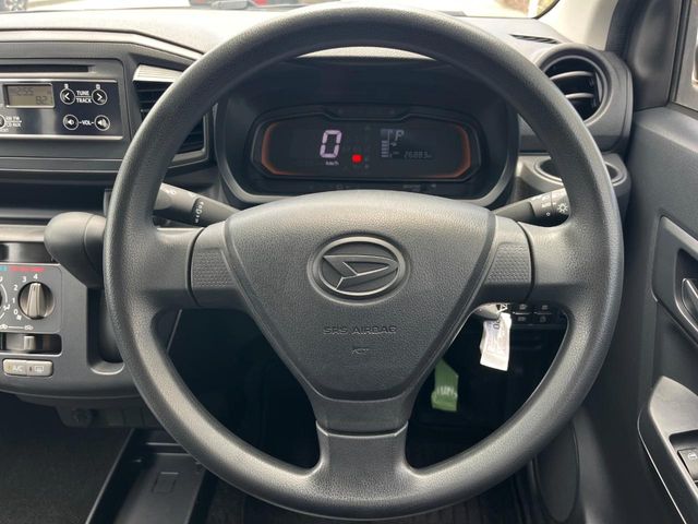 ダイハツ ミライース