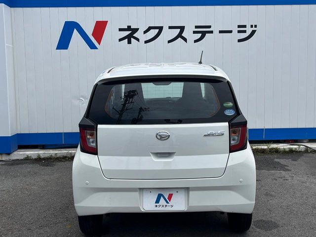 ダイハツ ミライース