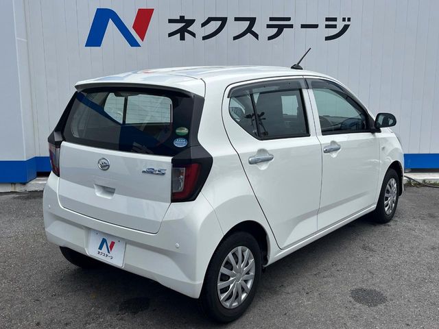 ダイハツ ミライース