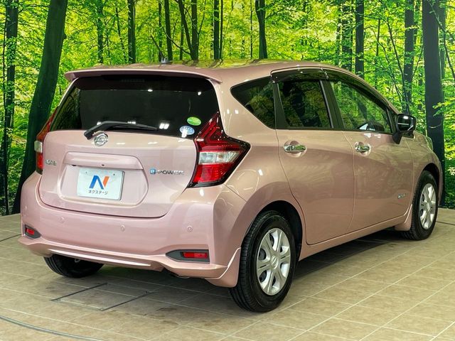 日産 ノート