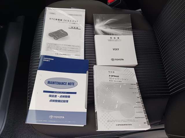 トヨタ ヴォクシー