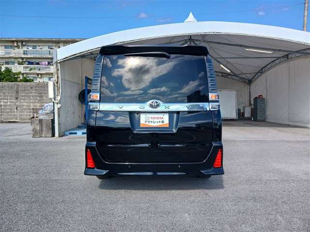 トヨタ ヴォクシー