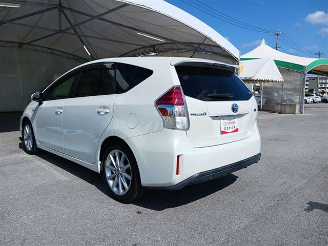 トヨタ プリウスα