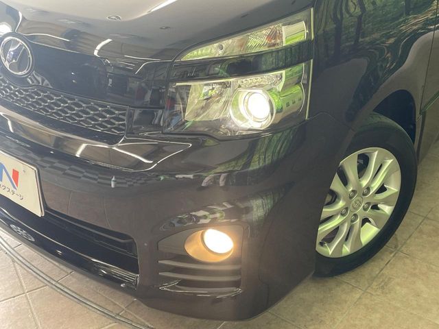 トヨタ ヴォクシー