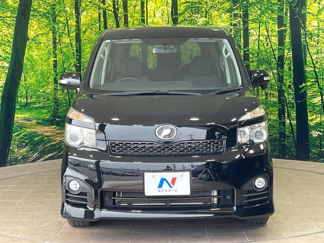 トヨタ ヴォクシー