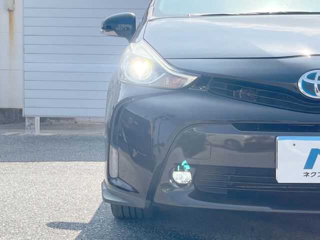 トヨタ プリウスα