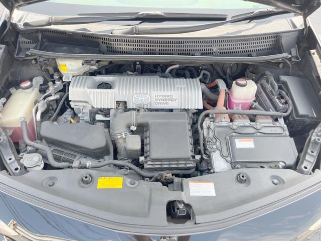 トヨタ プリウスα